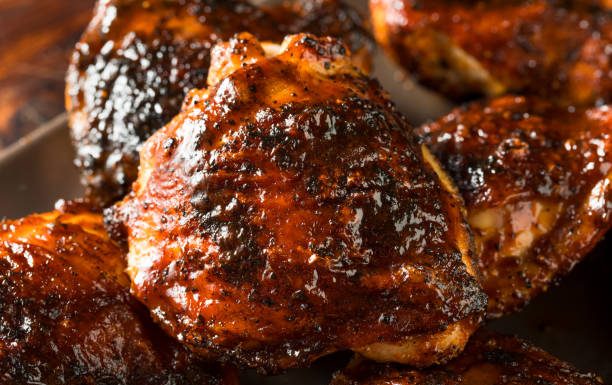 Ostropel de pui cu usturoi și ardei iute – pentru cei iubitori de mâncare picantă